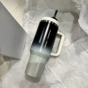 2개 일괄 스타벅스 태국 화이트 블랙 그래디언트 스탠리 켄처 텀블러 40oz 1183ml 이미지