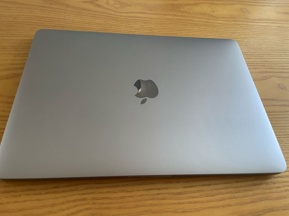 맥북 프로 13인치 M1 ram 16GB / 512GB 스페이스 그레이 이미지