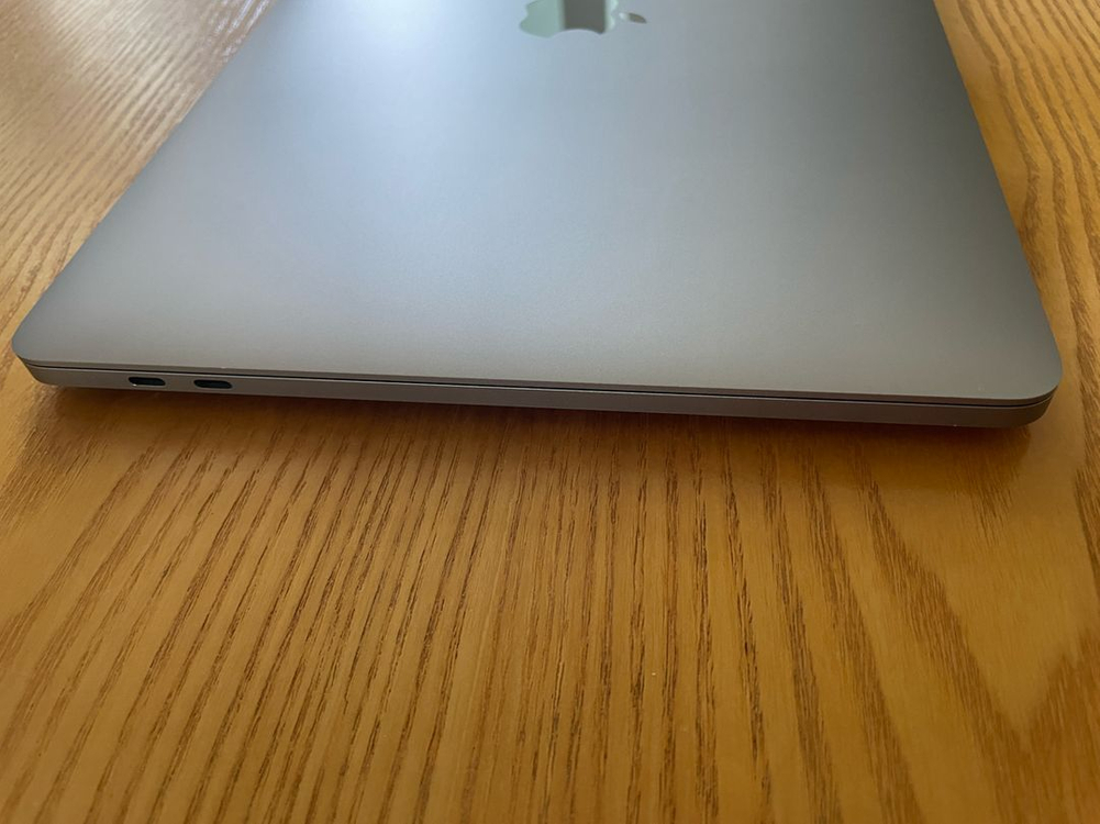 맥북 프로 13인치 M1 ram 16GB / 512GB 스페이스 그레이 이미지