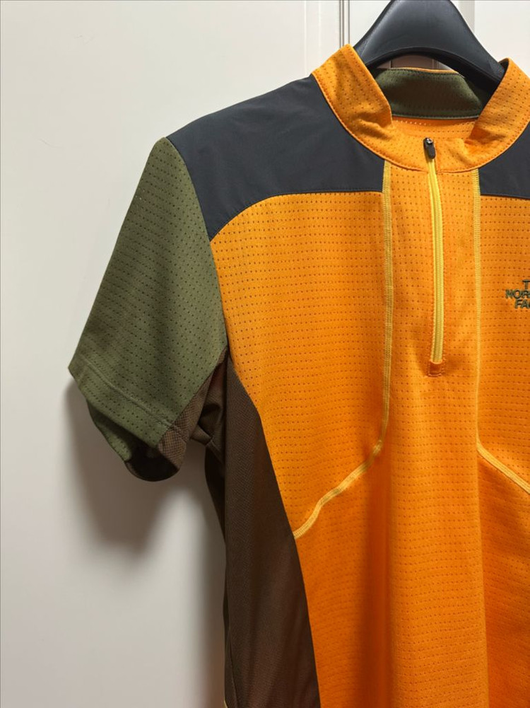 노스페이스 쿨맥스 여성 등산 티셔츠 이미지
