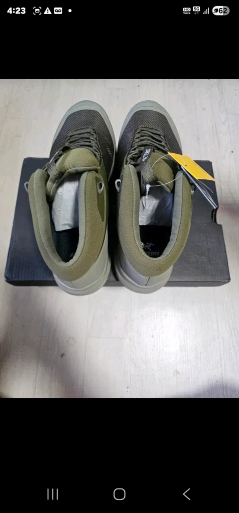 아크테릭스 에어리어스 미드 GTX 이미지