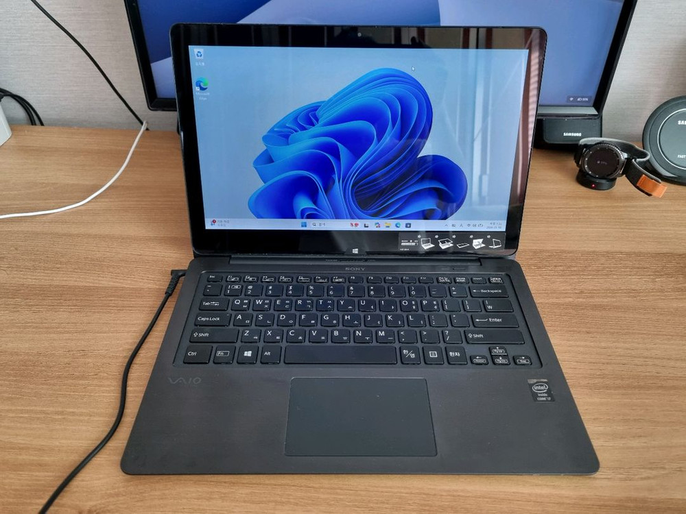 소니 바이오 노트북 멀티플립 i7/8G/256G 이미지