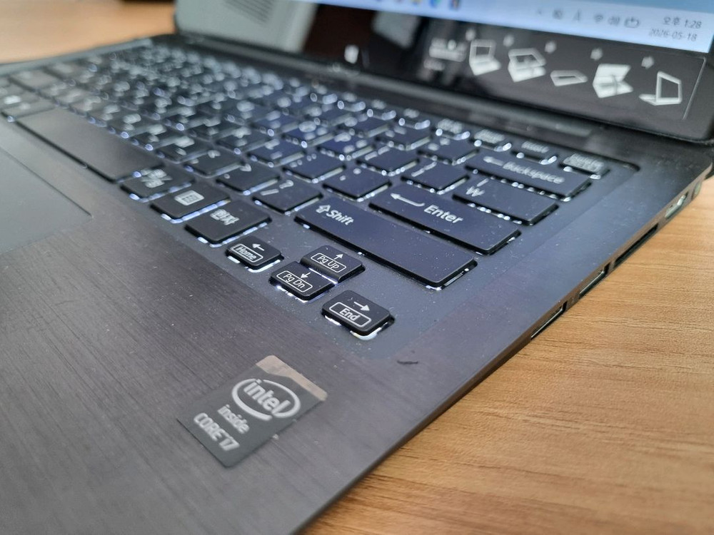 소니 바이오 노트북 멀티플립 i7/8G/256G 이미지