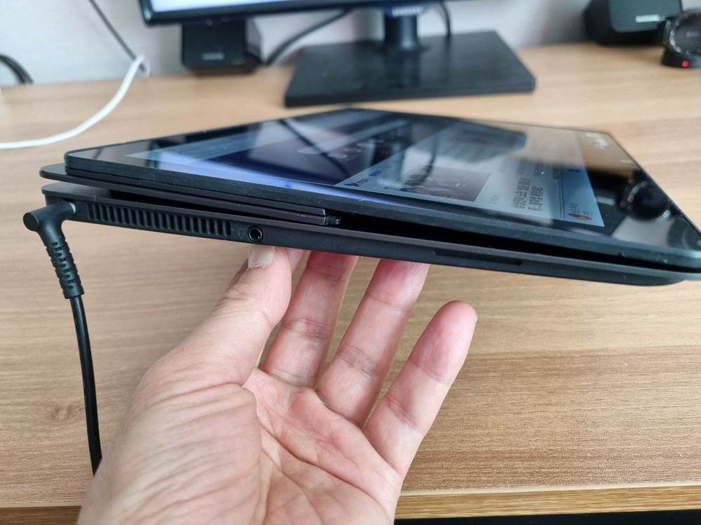 소니 바이오 노트북 멀티플립 i7/8G/256G 이미지