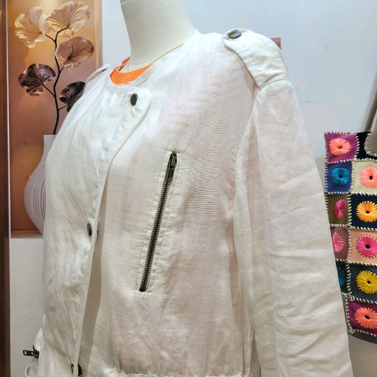 마쥬 maje 화이트 린넨 자켓 이미지