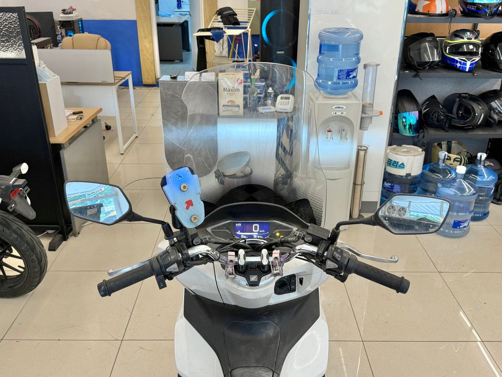 22년식 PCX125 / 36,XXXkm / 배달세팅완료 차량 판매합니다 이미지