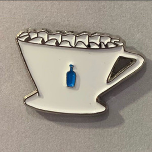 블루보틀 핀 뱃지 이미지
