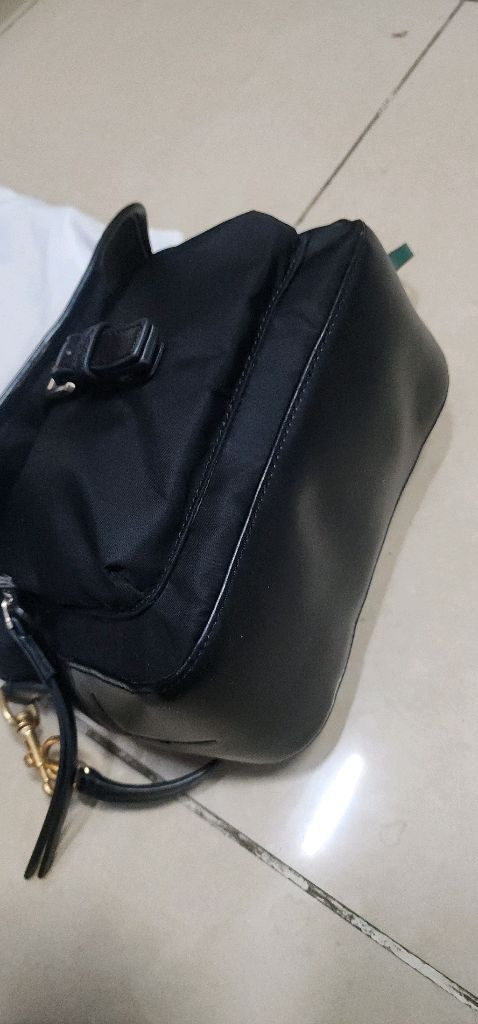 토리버치 파이퍼 나일론 크로스백 이미지