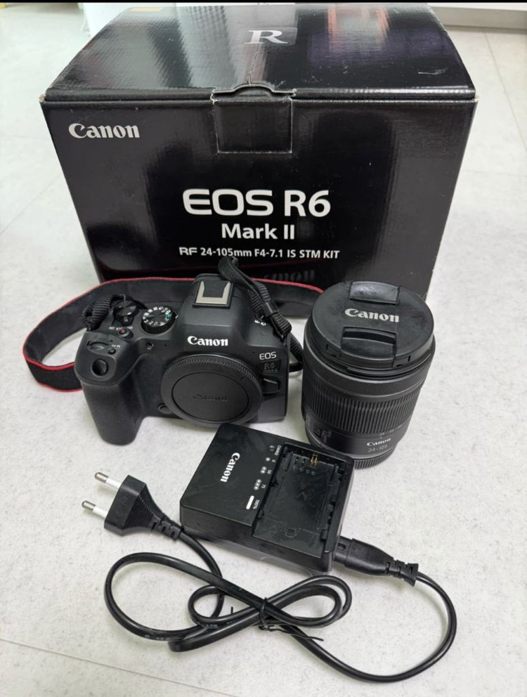 캐논R6 mark2 + 24-105mm 렌즈 세트 이미지