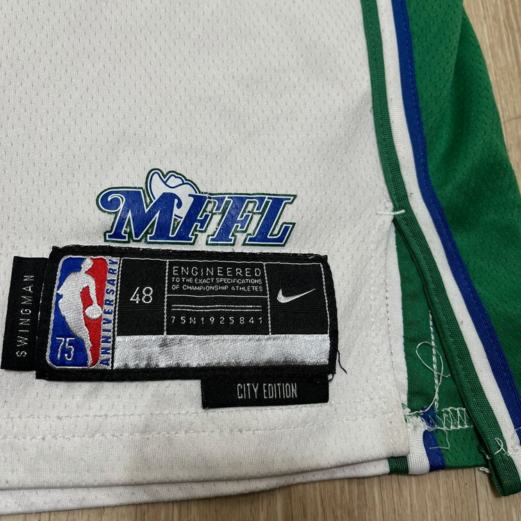 나이키 NBA 댈러스 매버릭스 농구 유니폼 카이리 어빙 48 이미지
