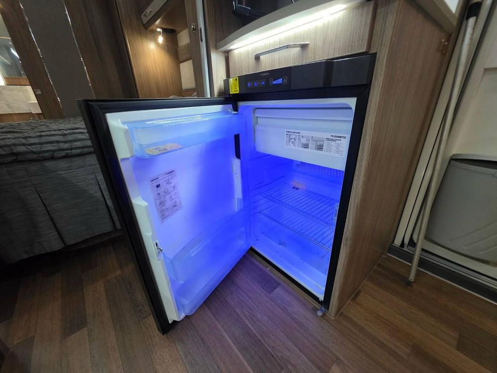 [풀옵션·알데풀난방·노지완성] 코치맨 VIP 575 카라반, 2019년식, 3,000만원 이미지