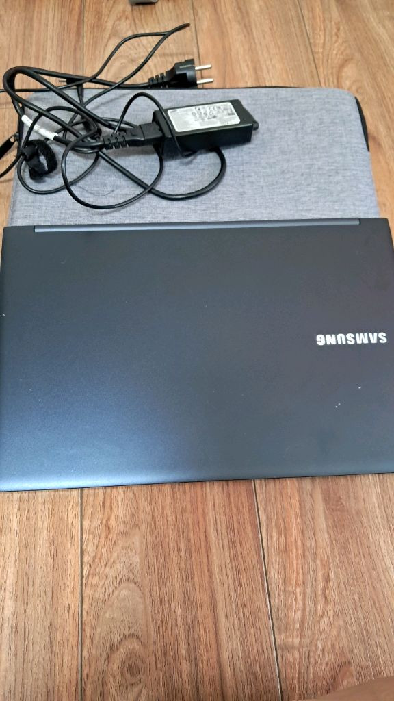 i7 + 512기가 ssd 노트북 얇은 삼성 nt900x 이미지