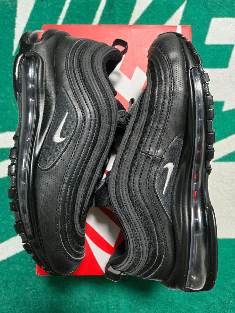 NIKE 에어맥스97 올블랙 / NIKE AIR MAX 97 Black / 921522-011 이미지
