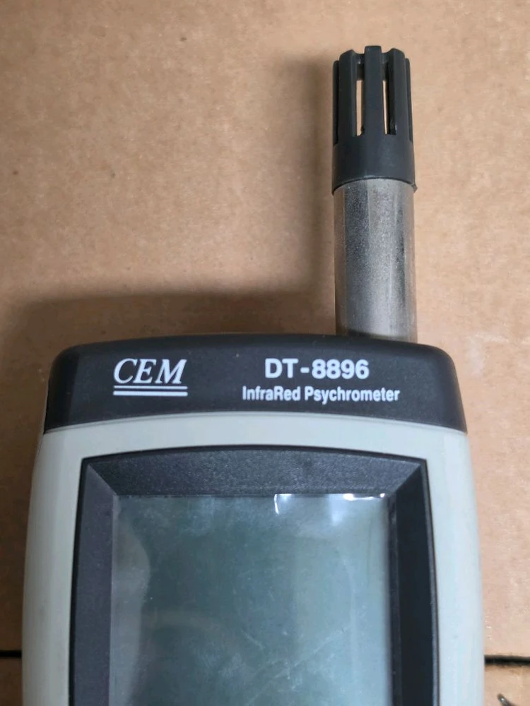 CEM DT-8896 적외선 온습도계 이미지