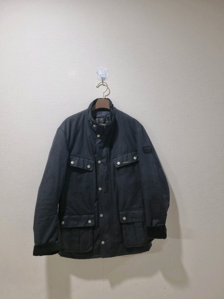 Barbour International 바버 인터내셔널 퀼팅 국내정품 이미지
