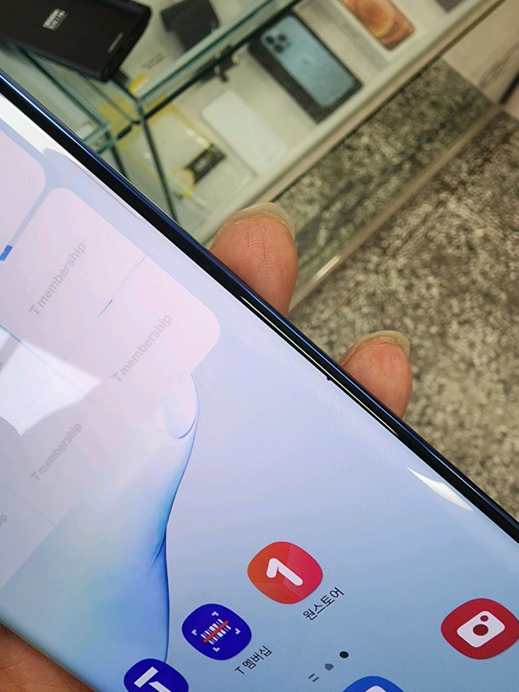 갤럭시노트10+플러스 256기가 램12기가 깨끗함^^(잔상없이 깔끔함^^ 이미지