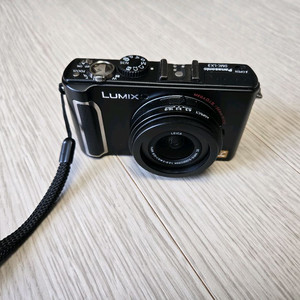파나소닉 루믹스 dmc- lx3 디카 팝니다 (하자있음) 이미지
