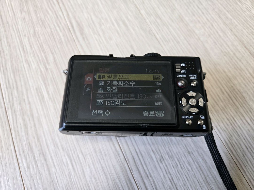 파나소닉 루믹스 dmc- lx3 디카 팝니다 (하자있음) 이미지
