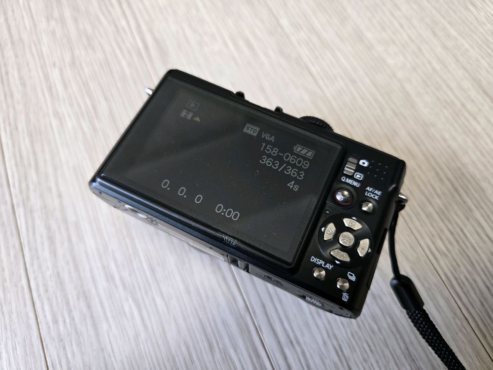 파나소닉 루믹스 dmc- lx3 디카 팝니다 (하자있음) 이미지