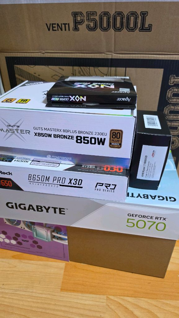 라이젠 7800x3d rtx5070 컴퓨터 본체 이미지