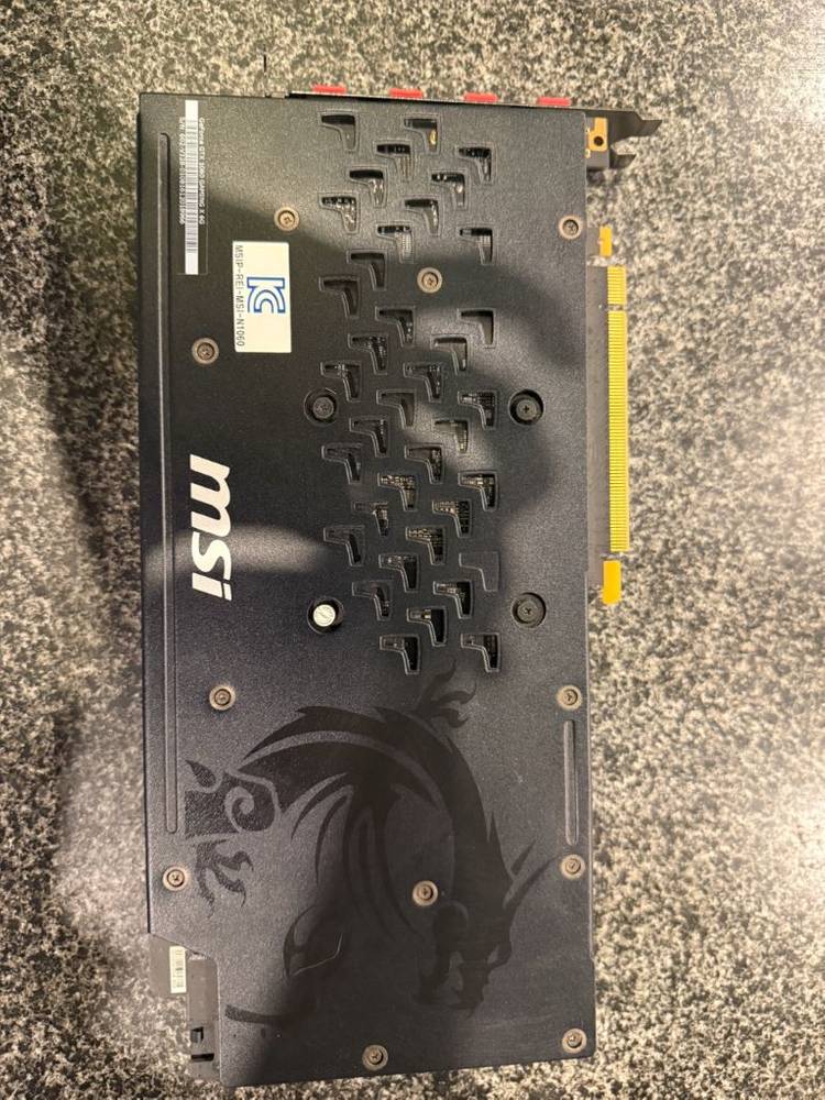 MSI 지포스 GTX 1060 게이밍 X D5 6GB (일명 트윈프로져6) 모델 팝니다 이미지