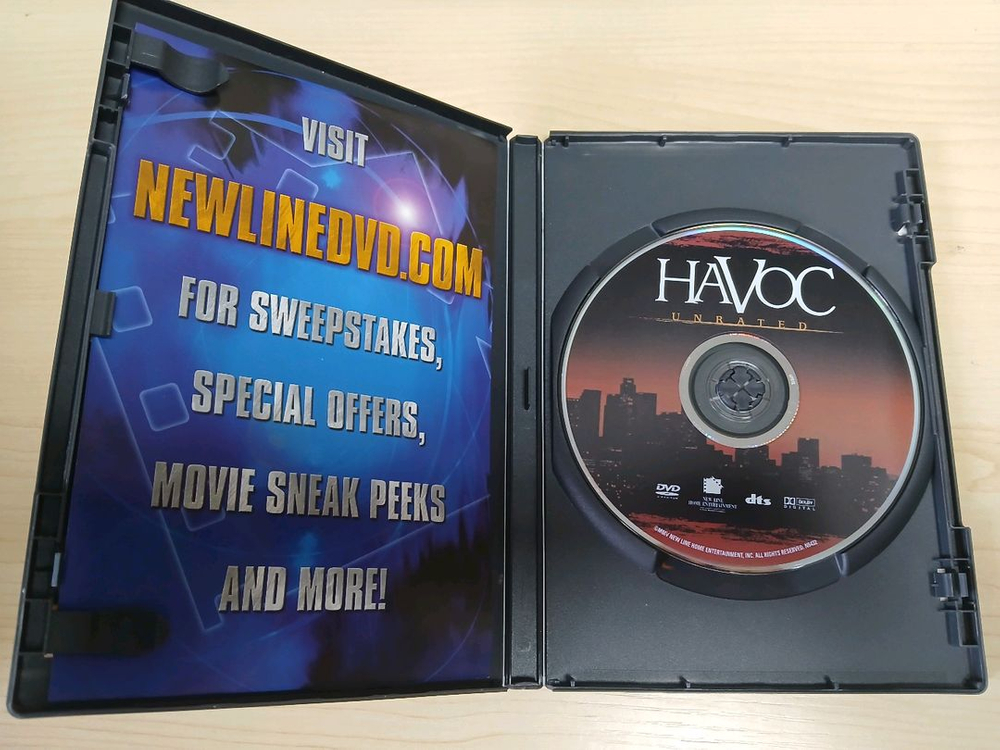 DVD 국내미출시작 무삭제 미국판 앤 해서웨이 주연 파격노출 충격일탈 스토리 하복(HAVOC) 이미지