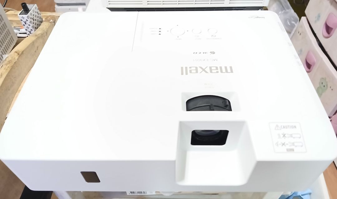 A급멕셀 3800안시 MC-EX3551 중고빔프로젝터 이미지