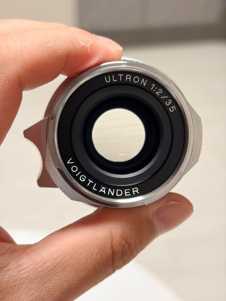 보이그랜더 울트론 빈티지 35mm f2 m마운트 이미지