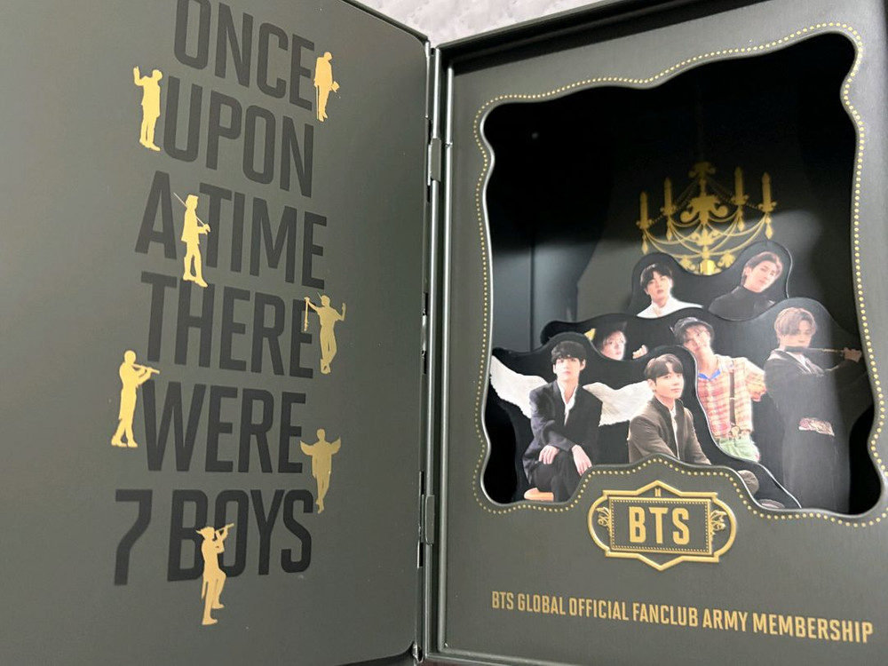 방탄소년단 공식 굿즈 /메모리즈/ 블루레이/시즌그리팅/썸패/원패/멤버십 이미지