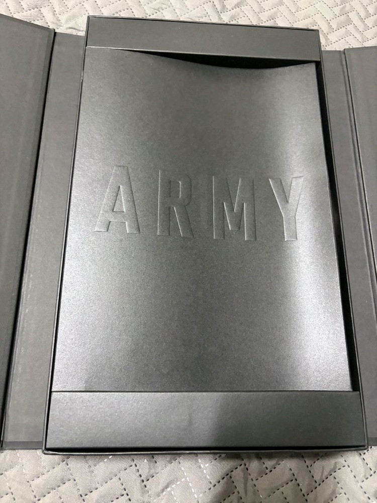 방탄소년단 공식 굿즈 /메모리즈/ 블루레이/시즌그리팅/썸패/원패/멤버십 이미지
