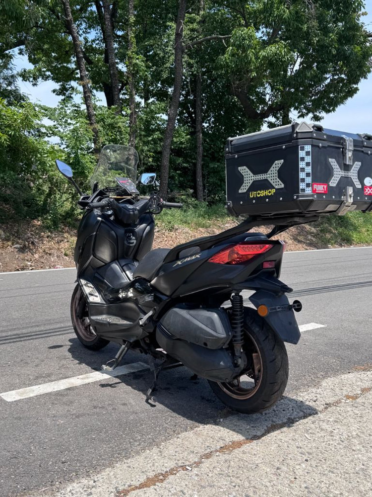 야마하 XMAX300 (2022) 이미지