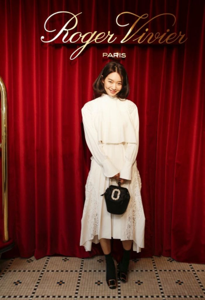 로저비비에 진주 크리스탈 버클 미니 실크 백팩 이미지