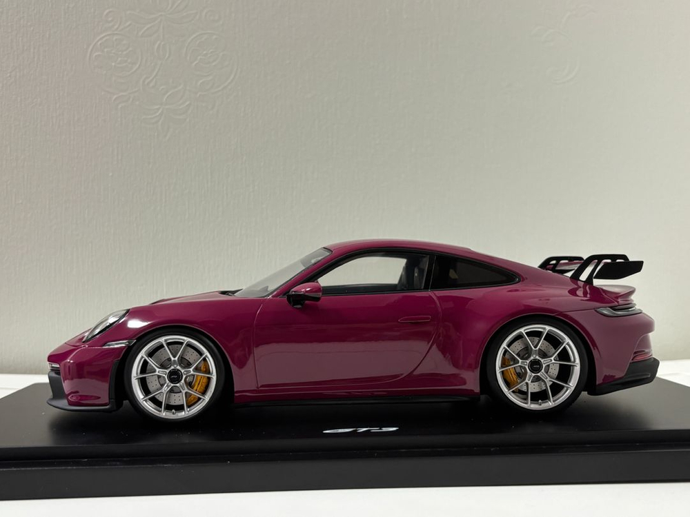 1/18 1:18 스파크 포르쉐 911 992 GT3 루비스타 한정판 다이캐스트 모형자동차 판매합니다. 이미지