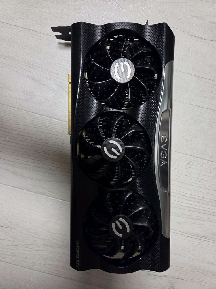 EVGA RTX 3080 Ti FTW3 ULTRA 그래픽카드 이미지