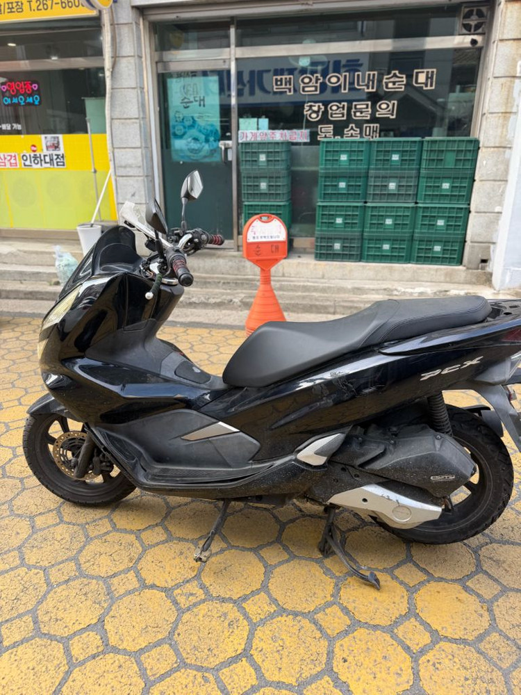 pcx 20년식 6만 묻따 이미지