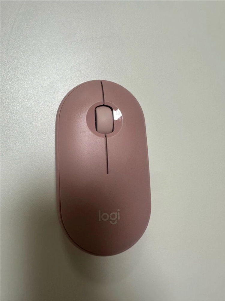 맥북 air 13 m4 25년모델 16GB 딱 2번 전원킴 거의새제품 +마우스 증정 이미지