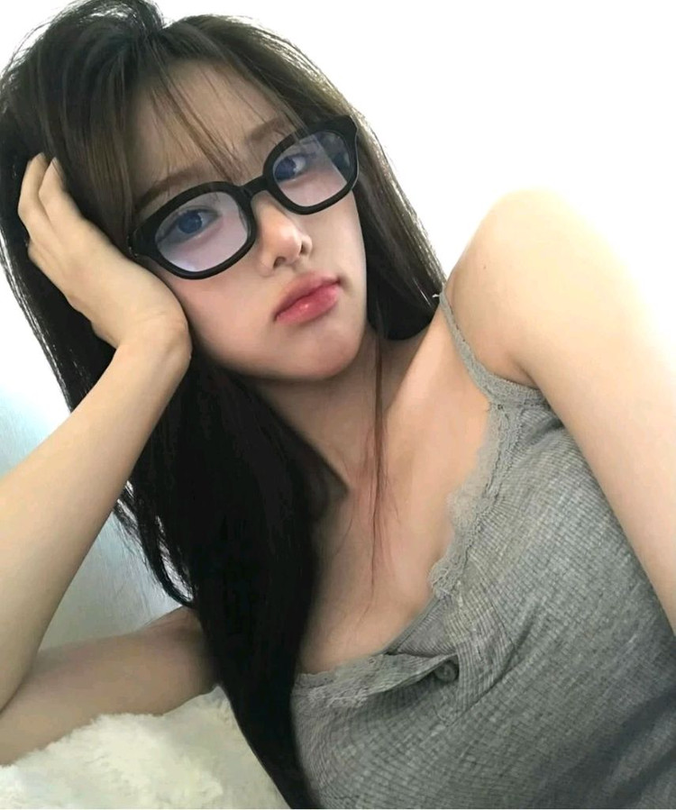 펄바켄 말론 뿔테안경 이미지