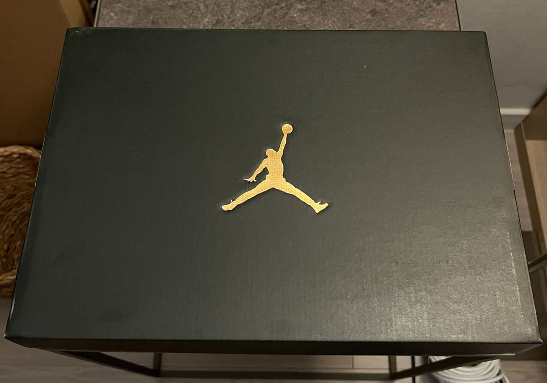 AIR JORDAN 1 LOW FLYEASE 팝니다. 이미지