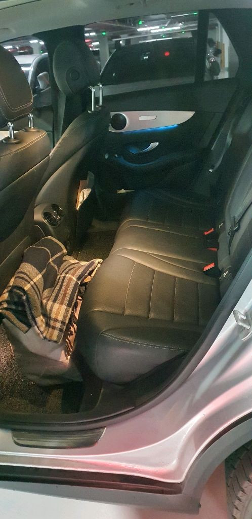 벤츠 GLC220D 4MATIC 판매 합니다 이미지