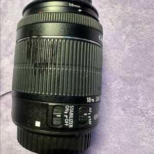 캐논 DSLR 표준번들렌즈 EF-S 18-55mm IS 필터캡포함 팝니다캐논 크롭 바디용 표준 번들 렌즈인 EF-S 이미지