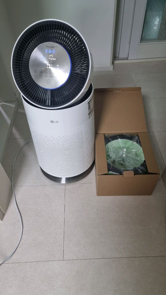 LG퓨리케어 360 1단 공기청정기. A급 과 새필터 포함 판매 이미지