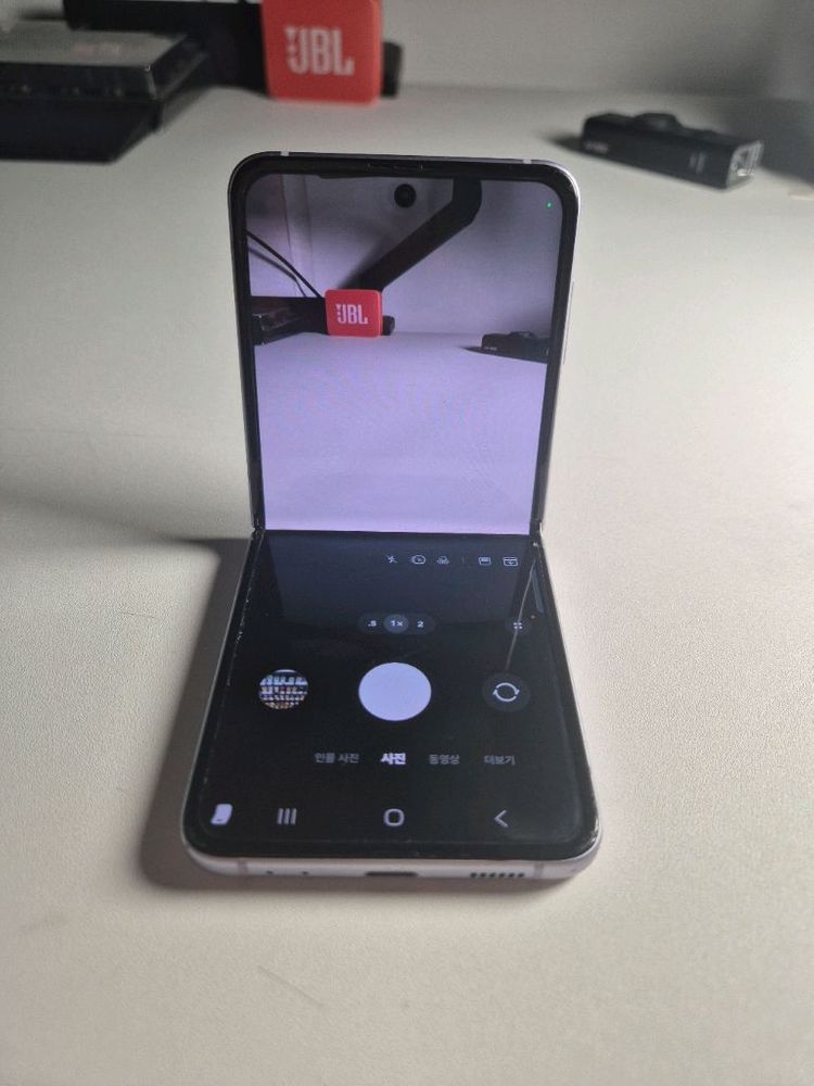 갤럭시 z플립3 256gb 이미지