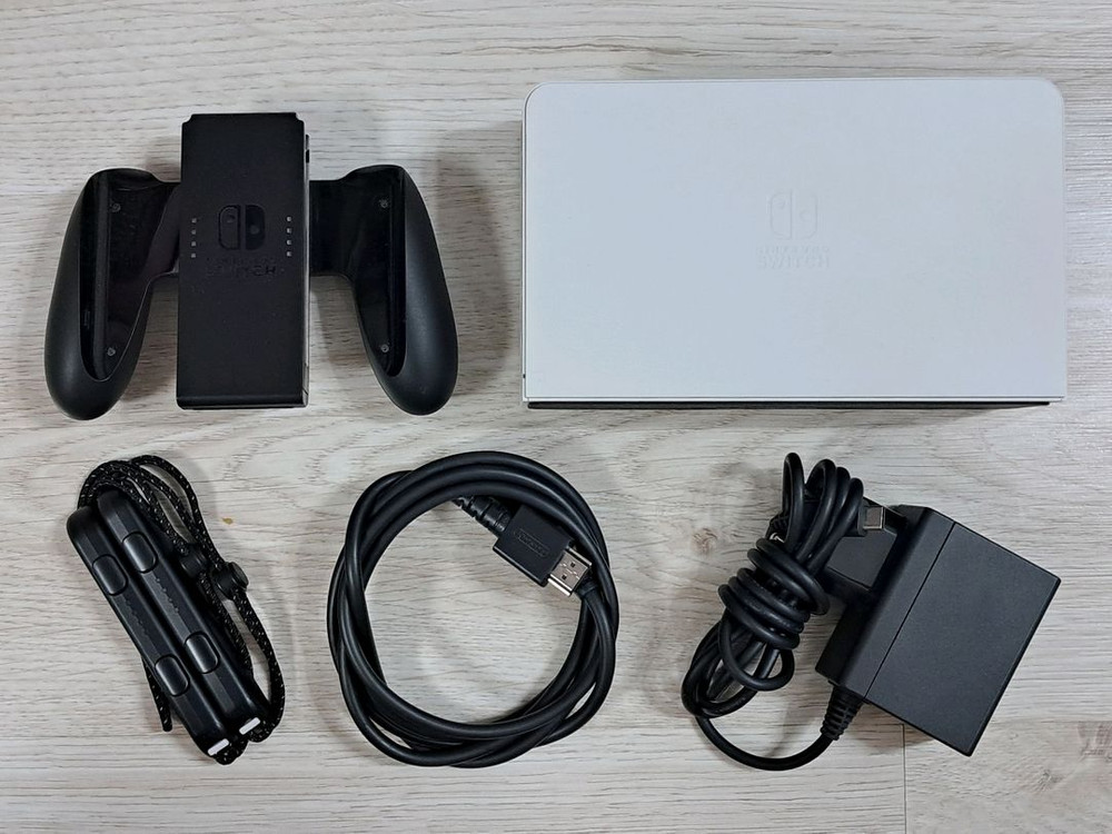 닌텐도 스위치 oled A급 풀박스 + 파우치 이미지