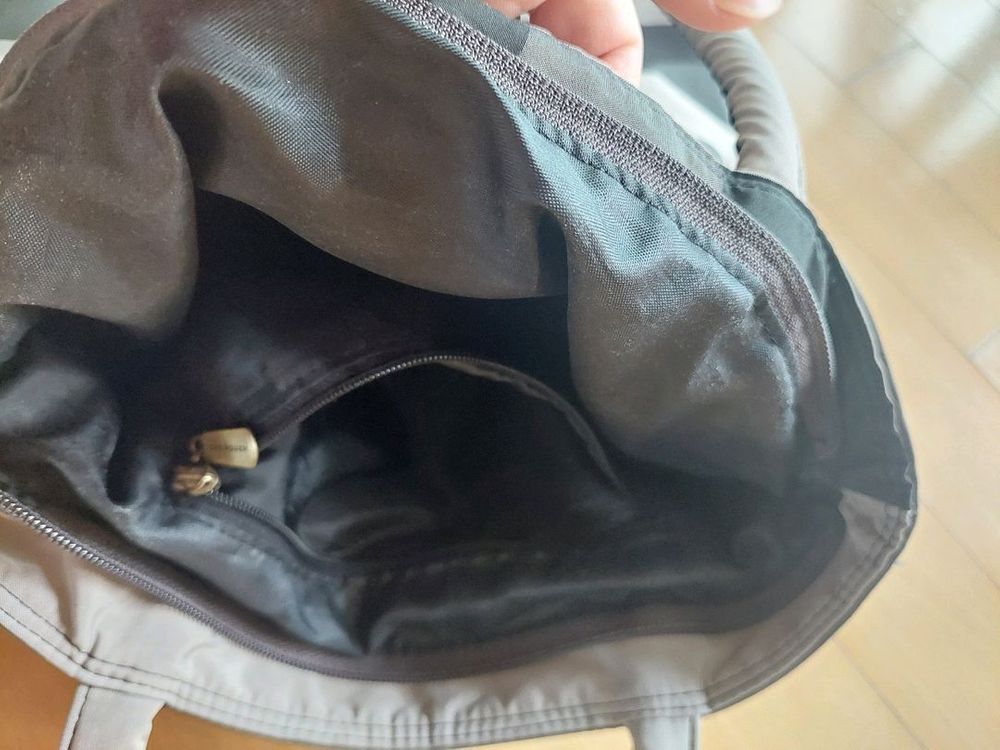 체크패턴 가방 이미지