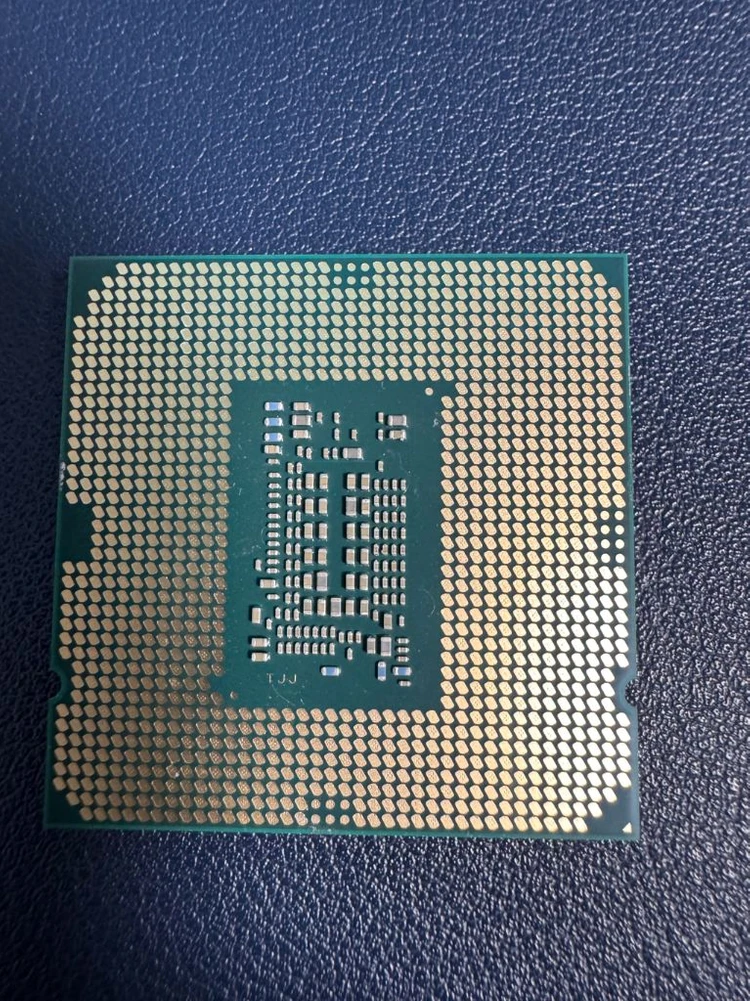 인텔 코어 i5-10500T CPU 중고 판매 이미지