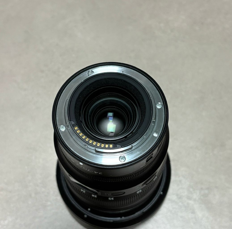 Nikkor 니콘 z24-70mm f2.8S 렌즈 이미지