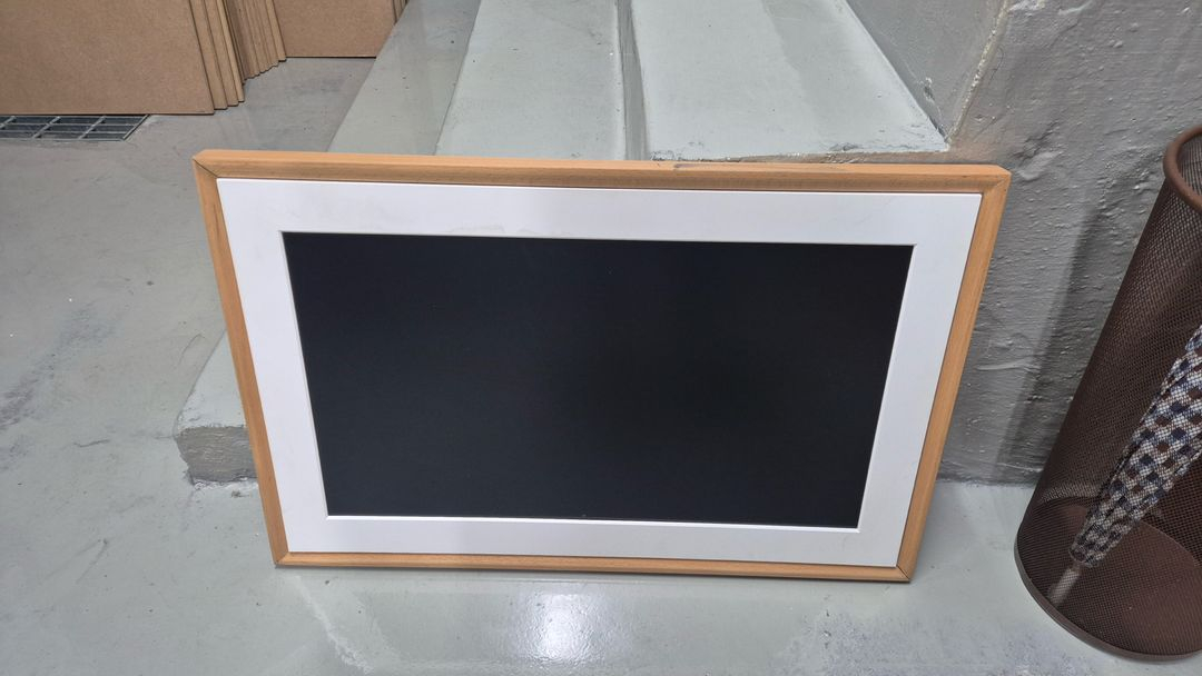 NETGEAR Meural Canvas II 27 디지털 액자 이미지