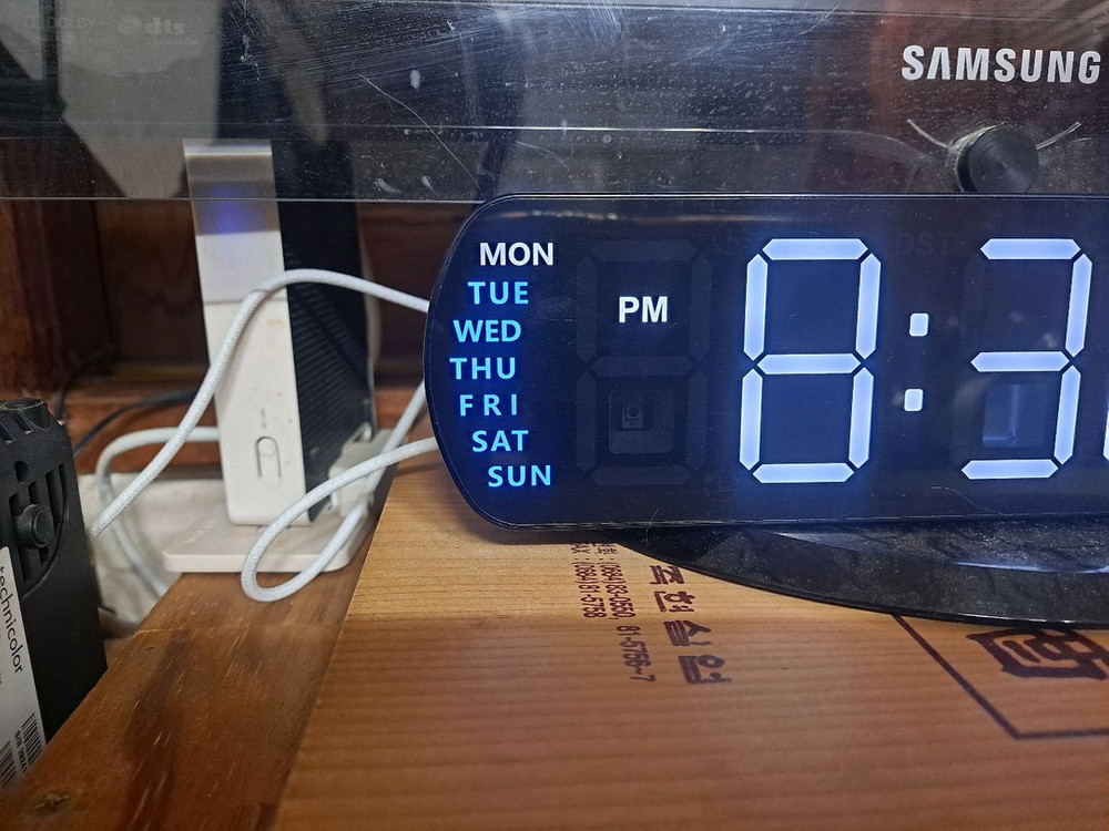 LED 디지털 탁상시계 이미지