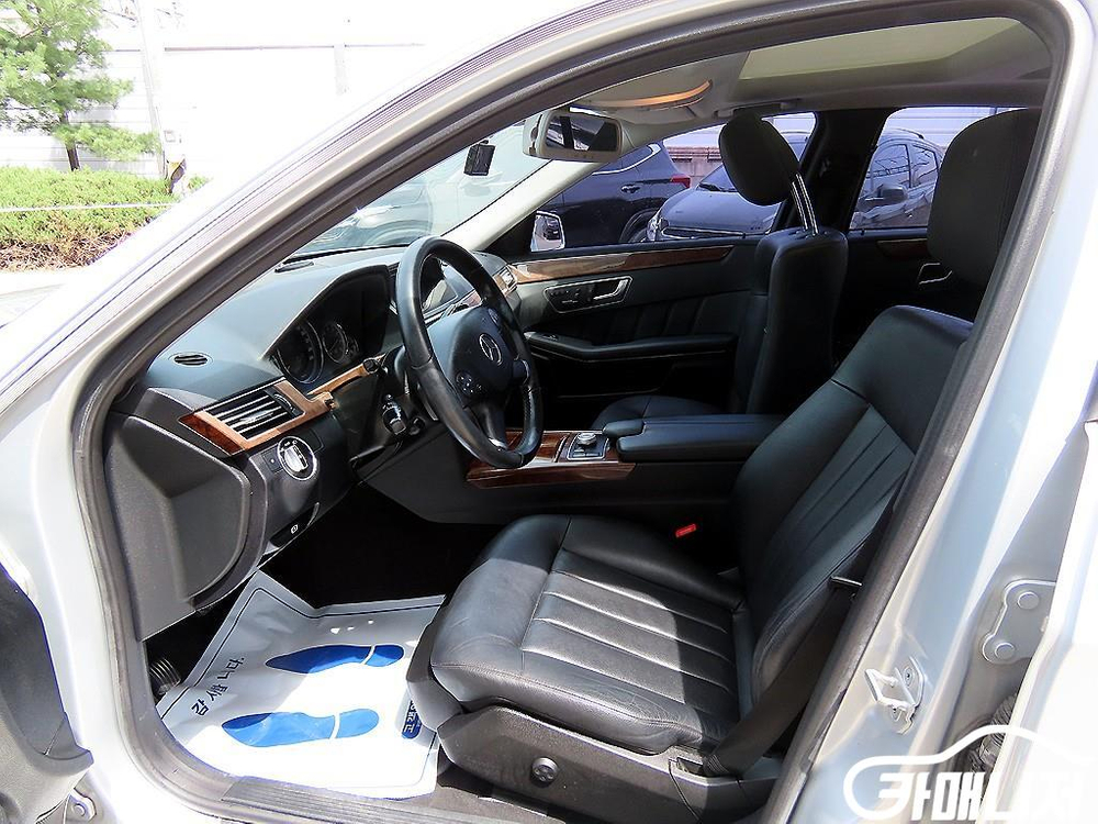 [벤츠]E-클래스 W212 E300 엘레강스 이미지