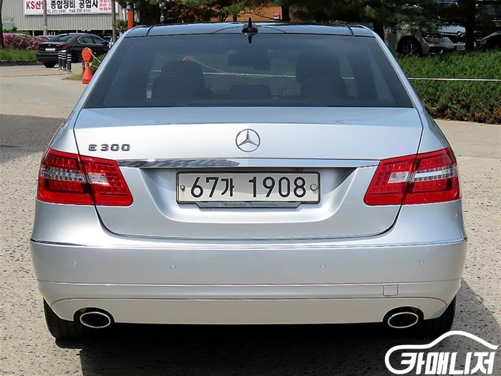 [벤츠]E-클래스 W212 E300 엘레강스 이미지